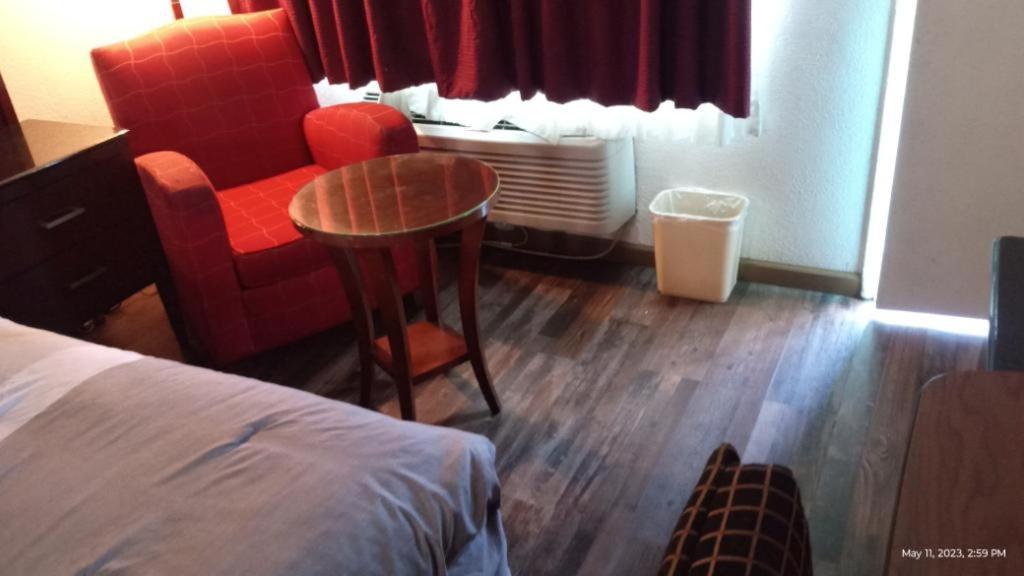 Travelers Beach Inn Вентура Экстерьер фото