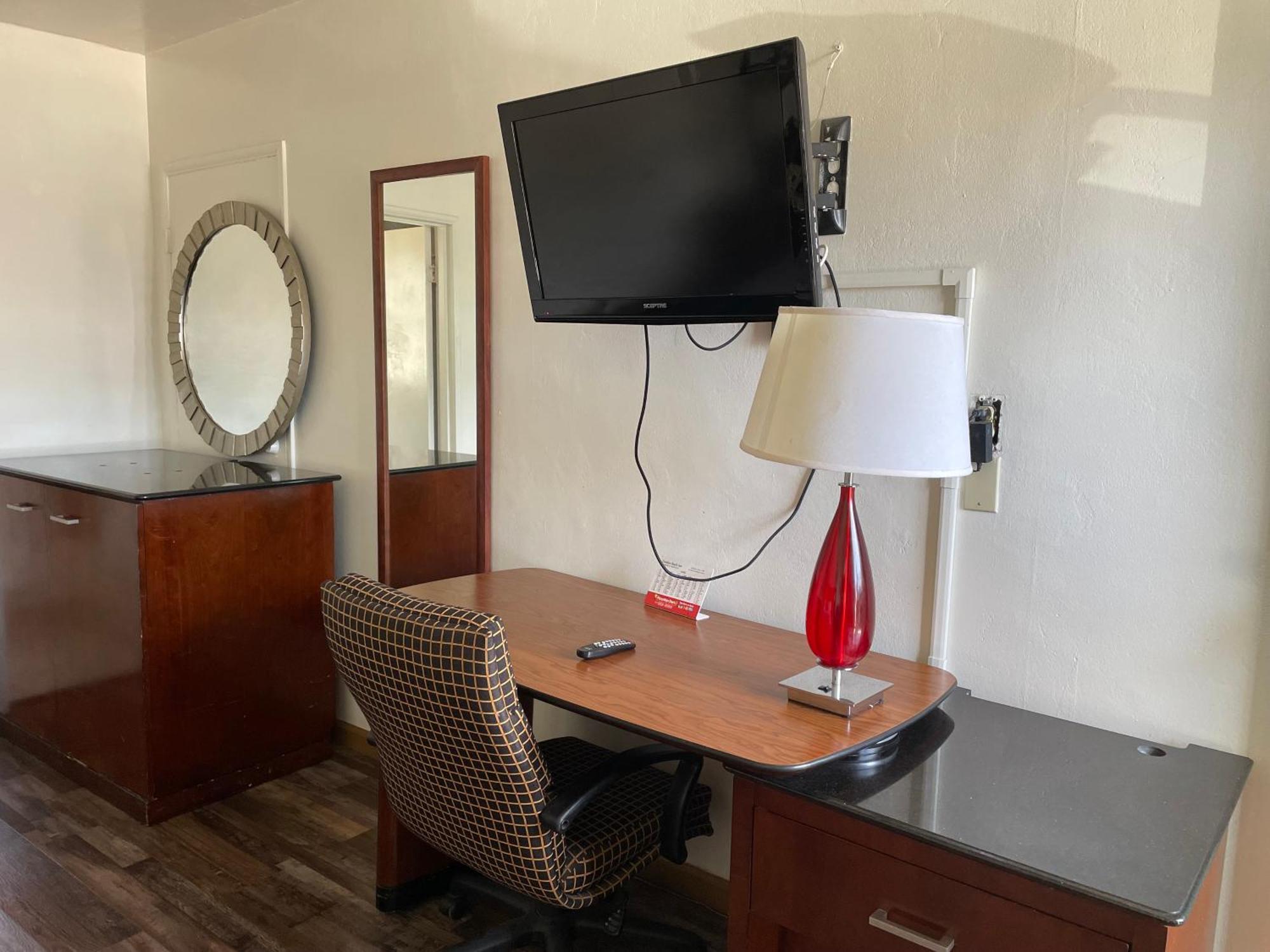 Travelers Beach Inn Вентура Экстерьер фото